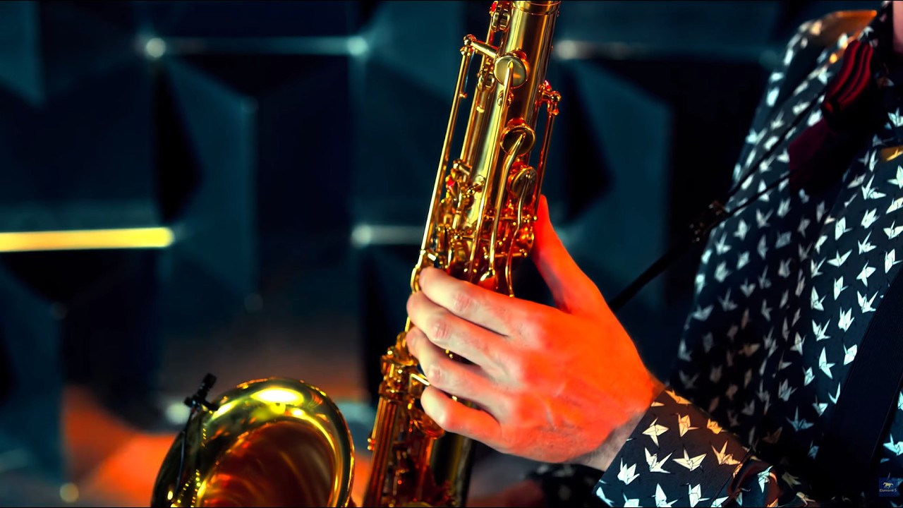 4K60 HDR Jazz Band – Bright Brass & Deep Blacks | Element5 Ref: 99988811