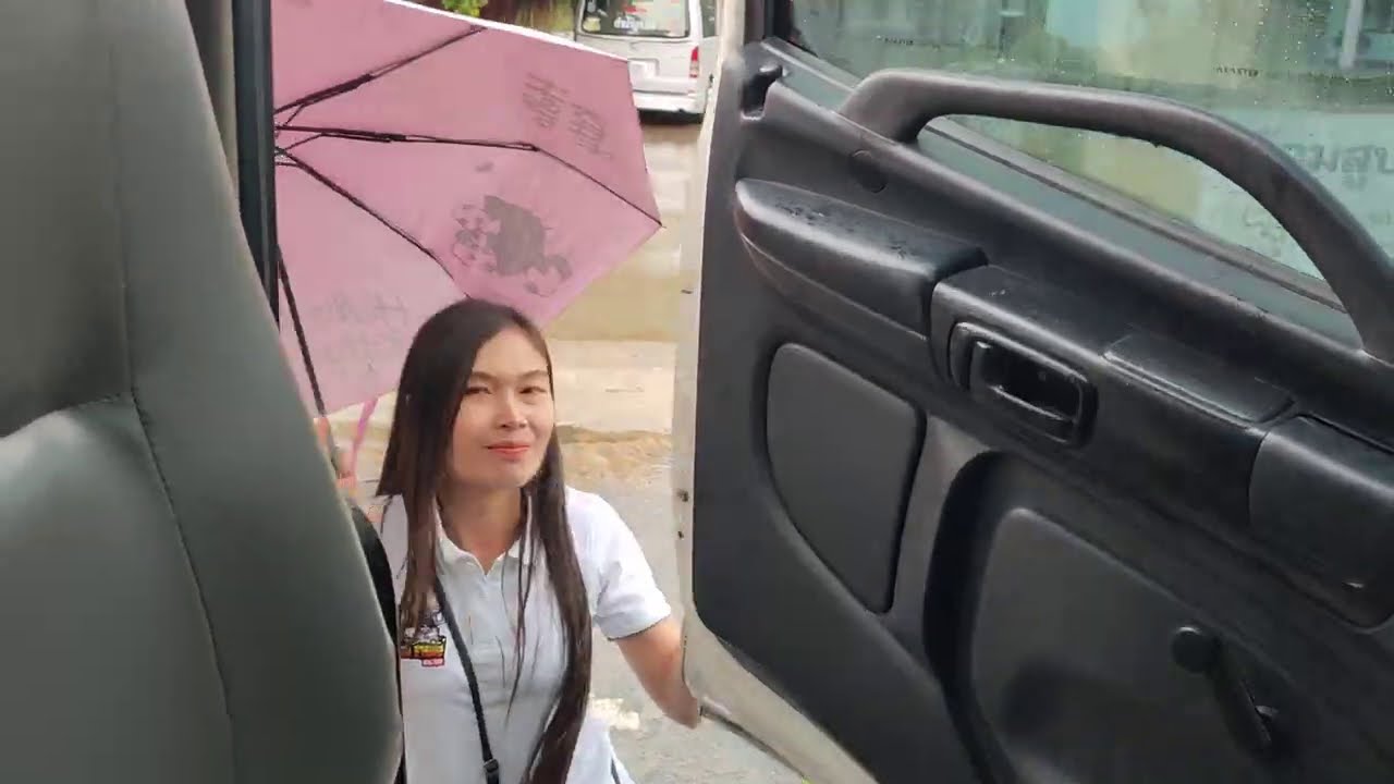 ช่วงเปิดหัวของรถแห่บุญหลาย