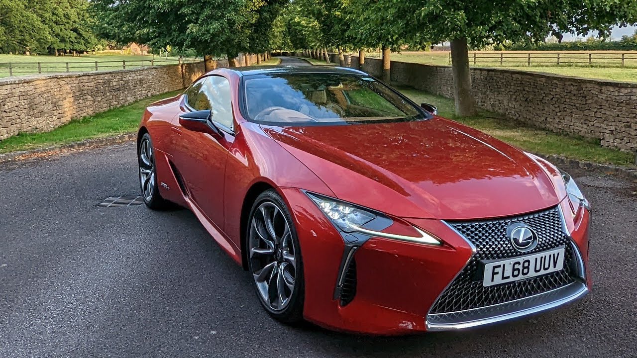 The Lexus LC500h Gets A Service *MY FIRST EVER DEALER SERVICE!*