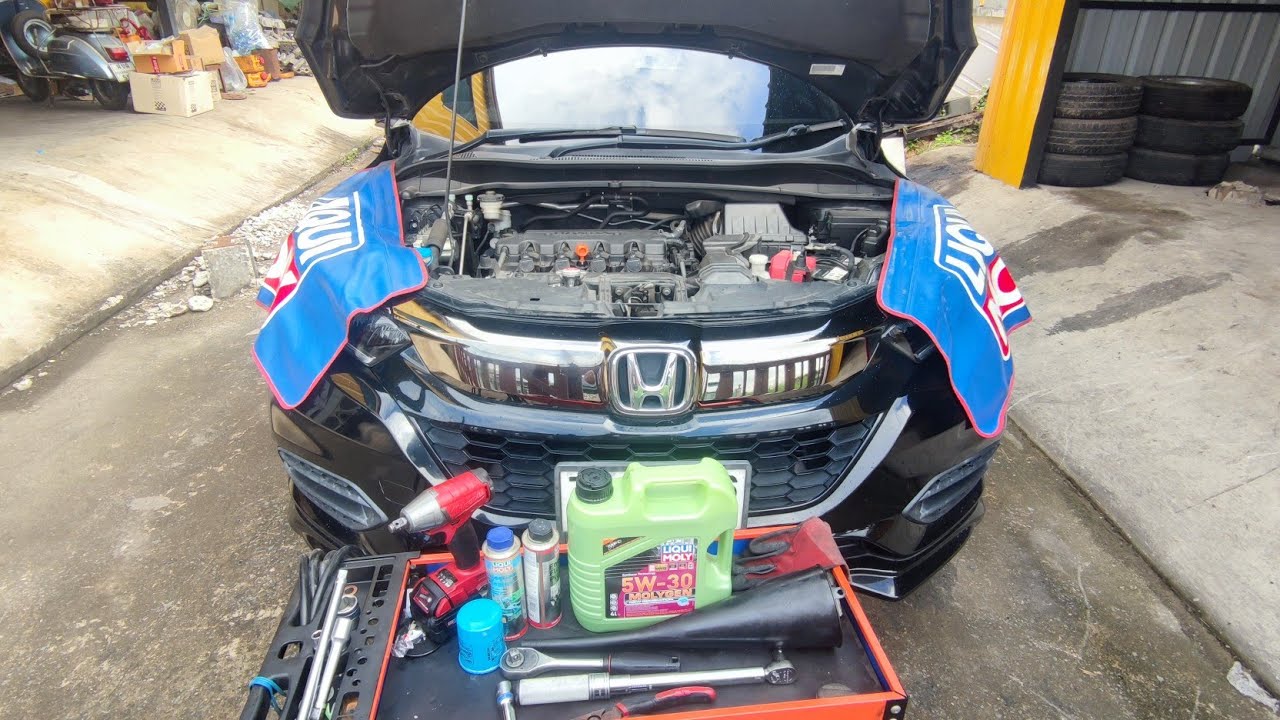 Honda HRVเปลี่ยนน้ำมันเครื่องLiquiMoly5W-30