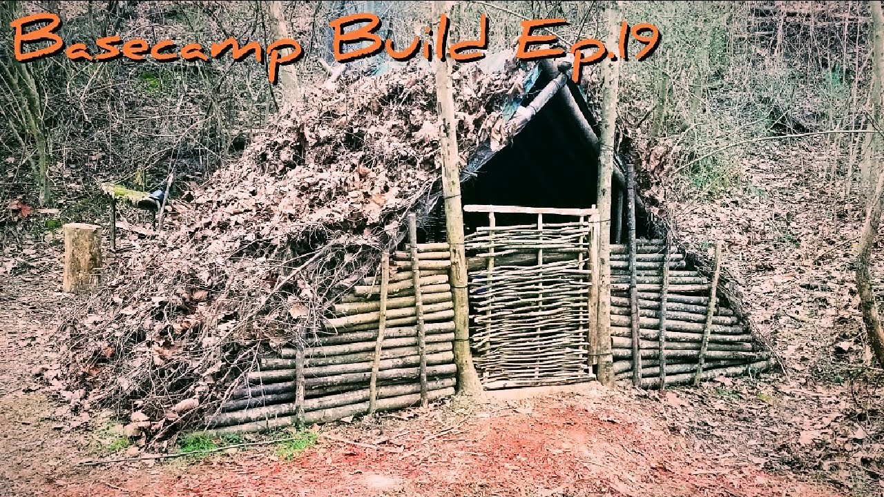 Bushcraft Door & Latch - Bushcraft Basecamp Build Ep.19