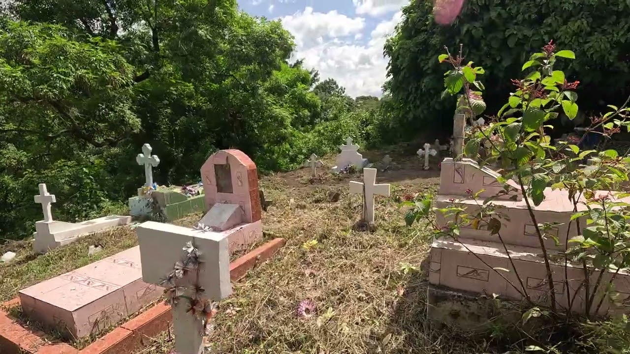 Cementerio de los niños Santa Tecla  El Salvador