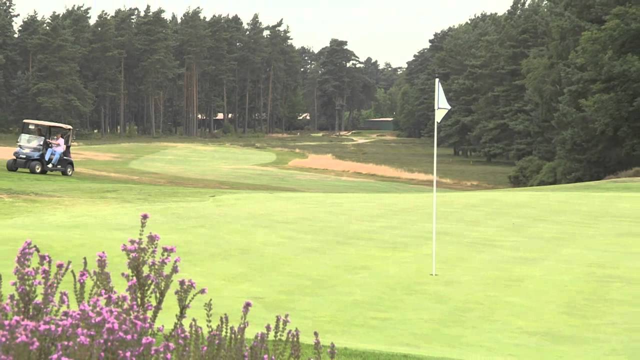 Sunningdale Golf Club, England