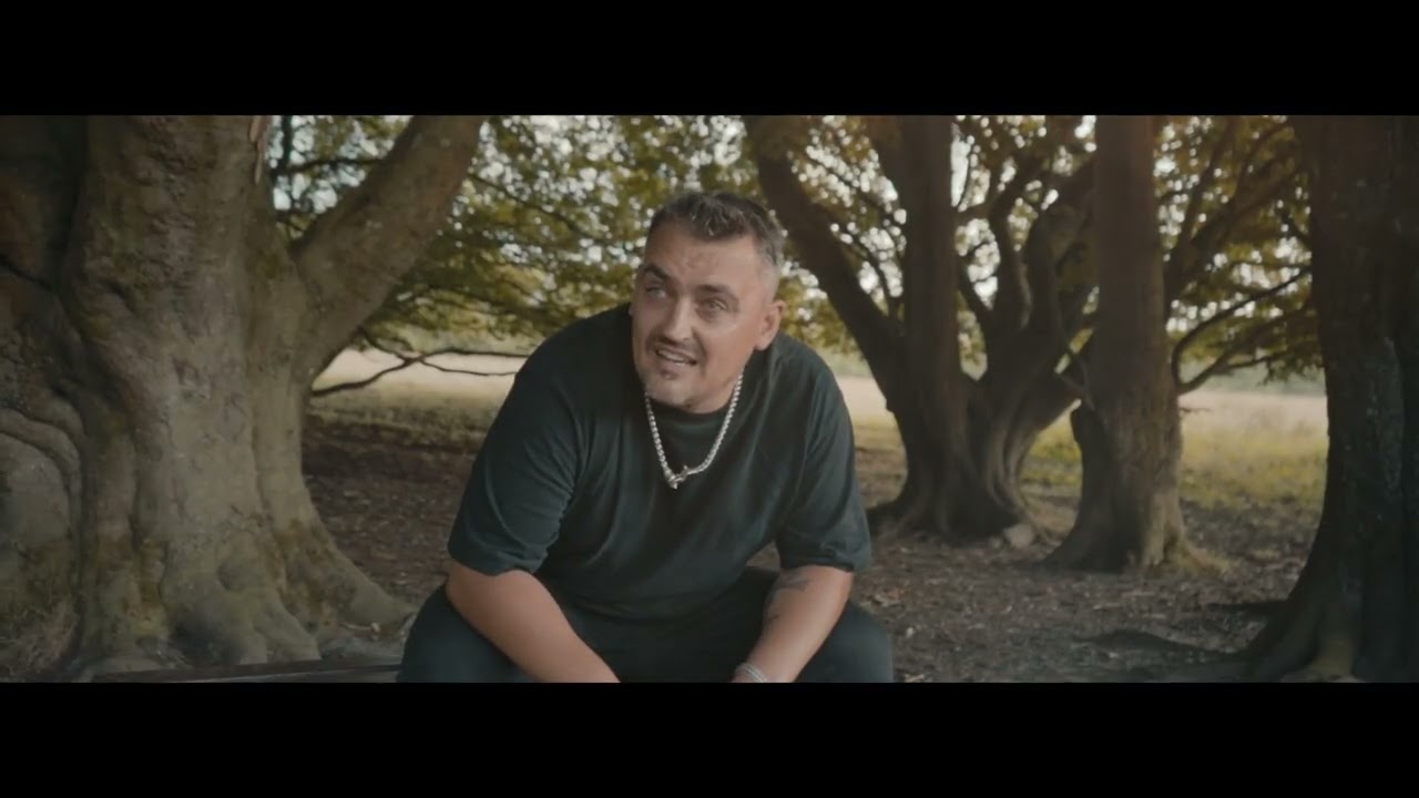 The Soul Revival – Show Me The Right Way (Official Music Video)