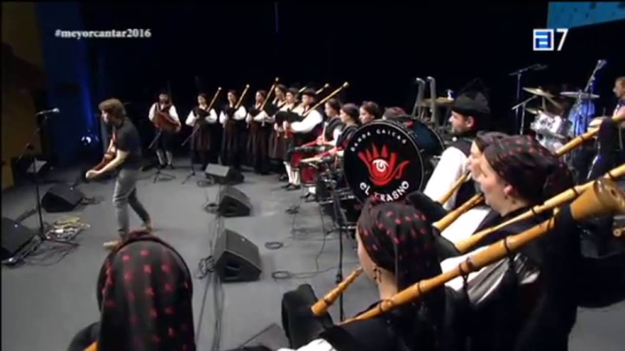 Banda de Gaitas El Trasno ''La Capitana''