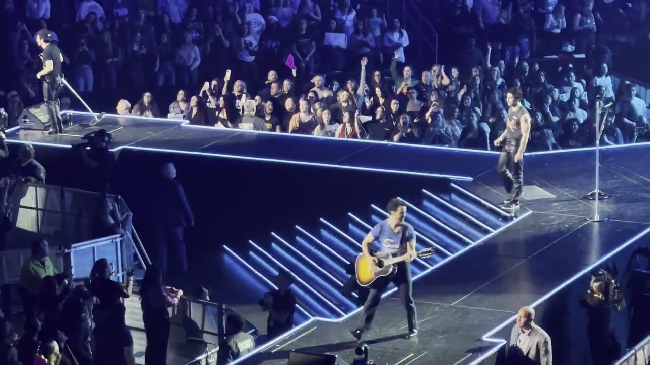 Jonas Brothers The Tour Jersey Night 2  Parts 12/7/2023