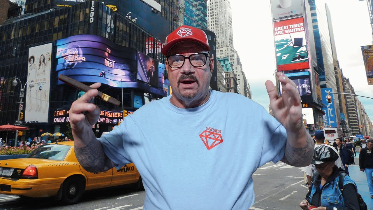 Proving You Can Do Anything in New York City and Nobody Will Say a Word - NYC VLOG
