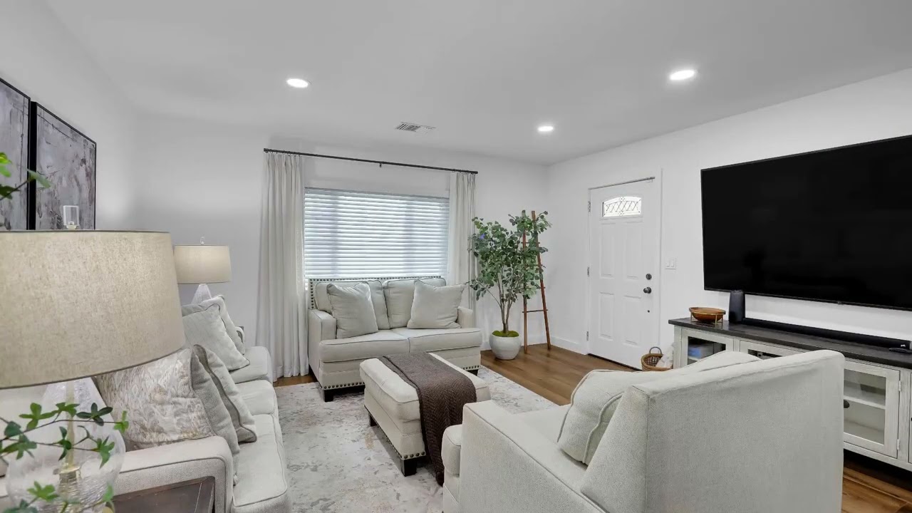 8905 Warvale St, Pico Rivera, CA 90660 - Joe Bereczki 714.519.6099