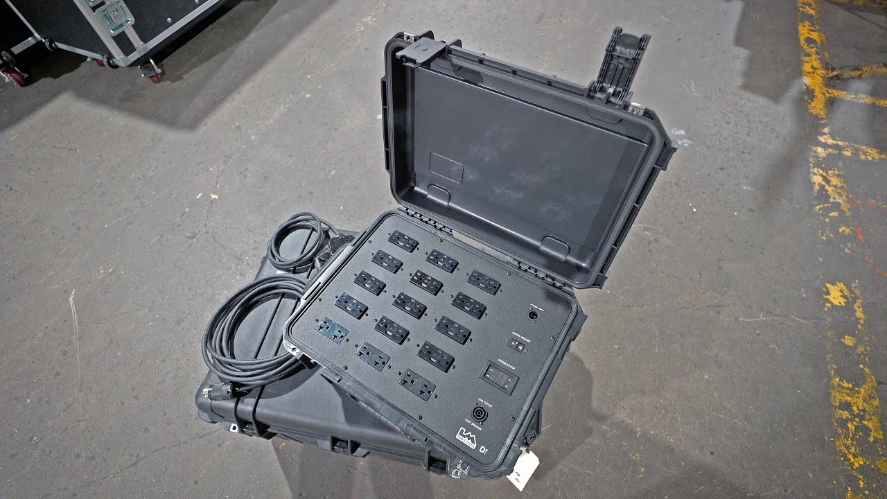 LM Tour Systems D B/1 15-розеточный распределитель питания в виде портфеля