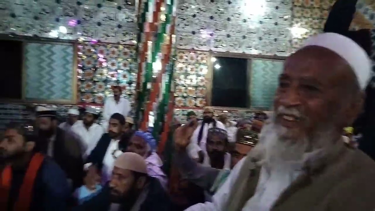ڳالهه ٻڌي اٿم مرشد اچي ٿو 