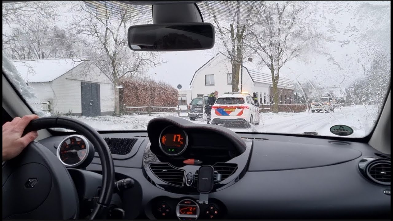 Snowy drive through rural Netherlands in 4K (1)