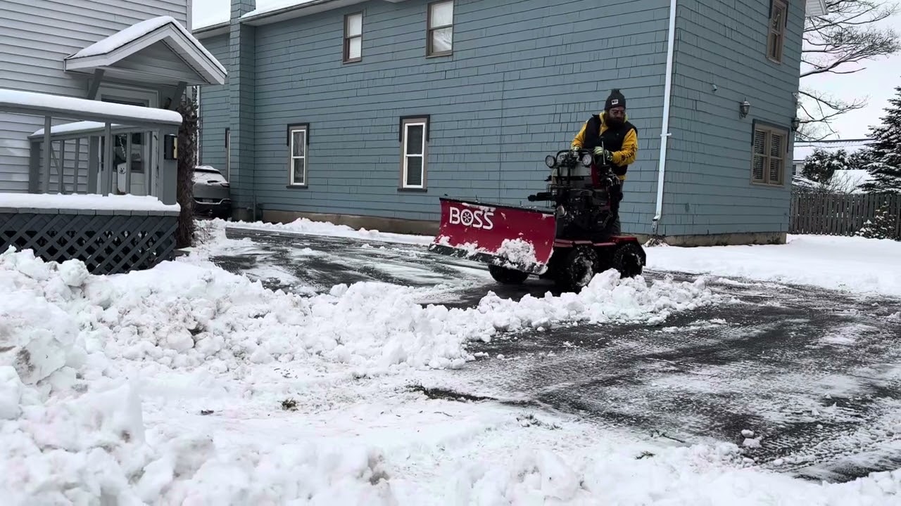 This thing is a beast! Boss Snowrator