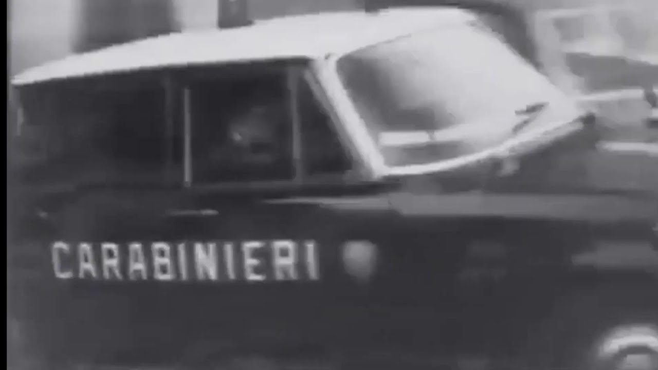 carabinieri; la giulia, l'alfetta e le perlustrazioni ...