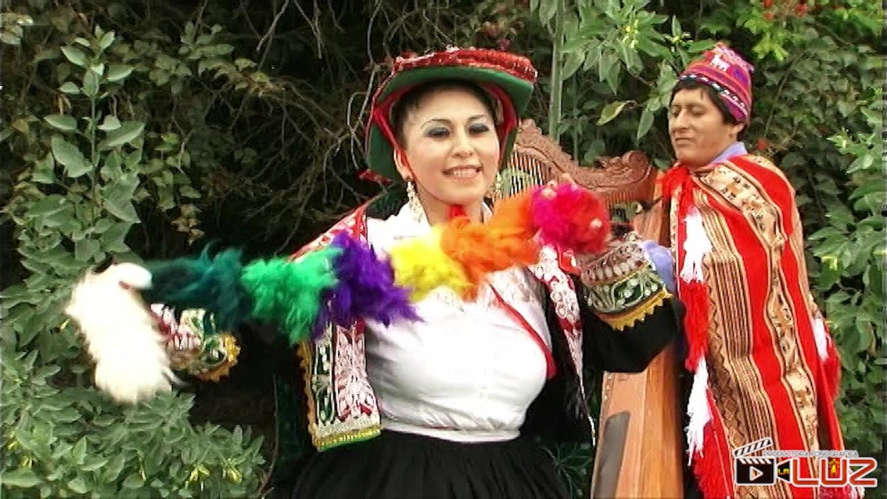 Anita Santivañez - EL CIELO ESTÁ NUBLADO (Video Oficial)