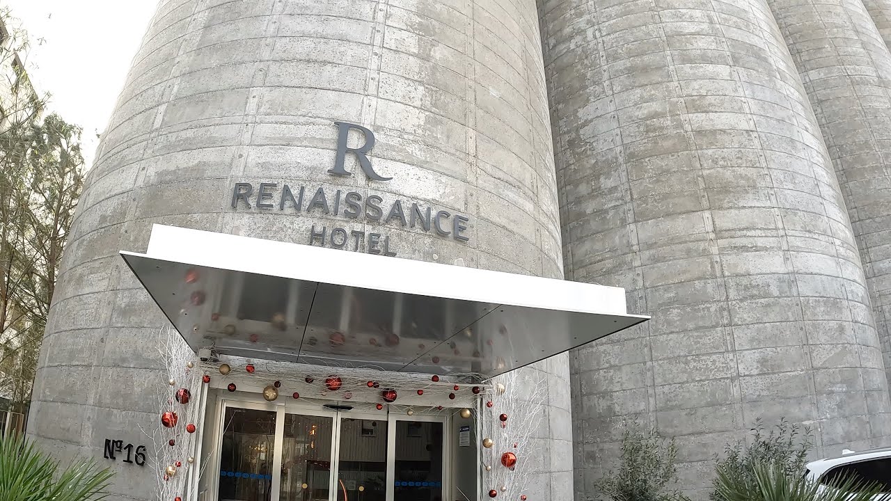 Bordeaux, France Marriott Renaissance Hotel and Place de la Comedie   4K