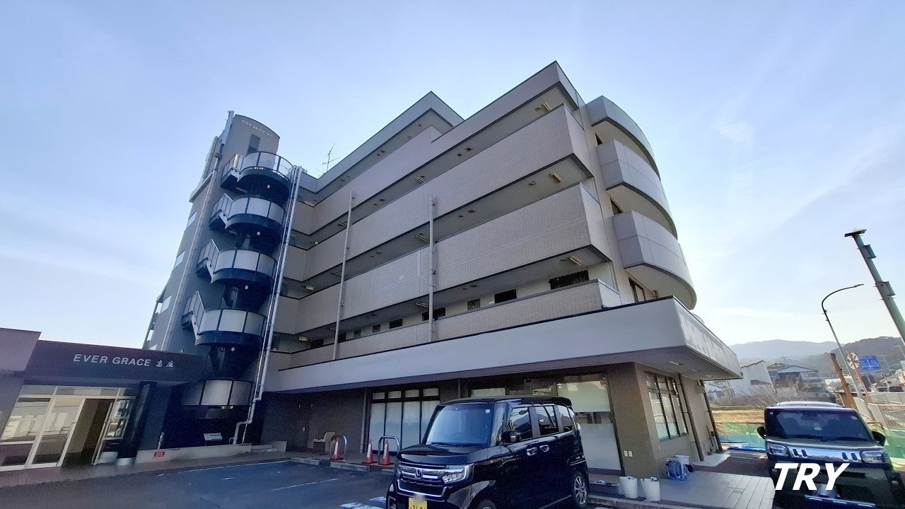 駅徒歩圏｜葛城市竹内3DK・葛城山が望める賃貸【賃貸のトライ】エバーグレース当麻　206