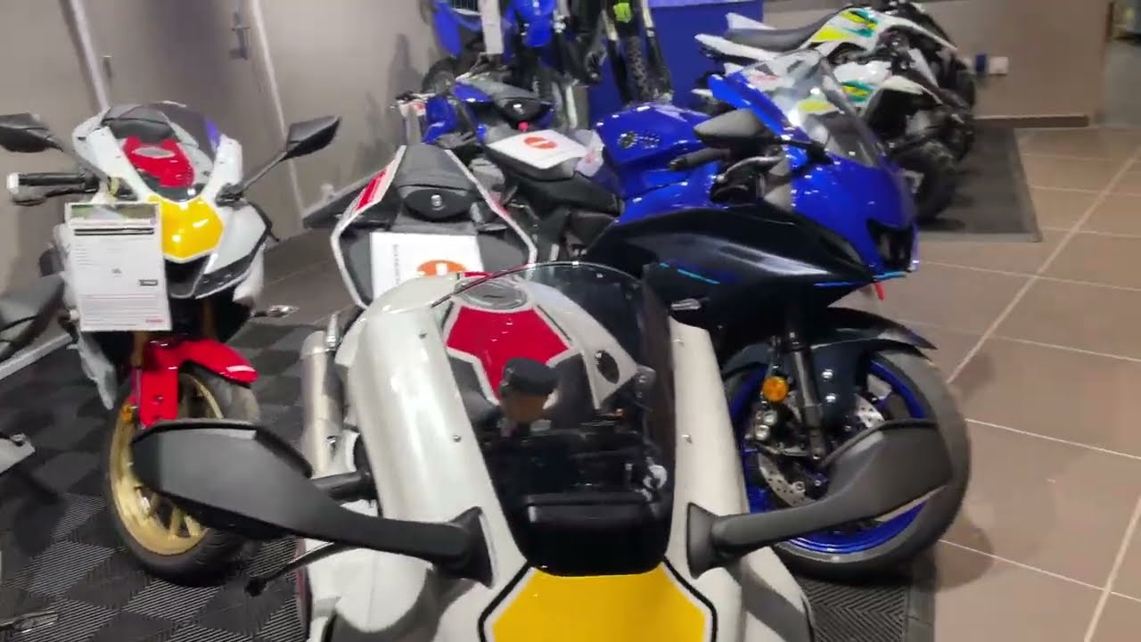 ! PREÇOS DAS MOTOS EM PARIS !#motos #paris #incrível #yamaha #viral #scooter