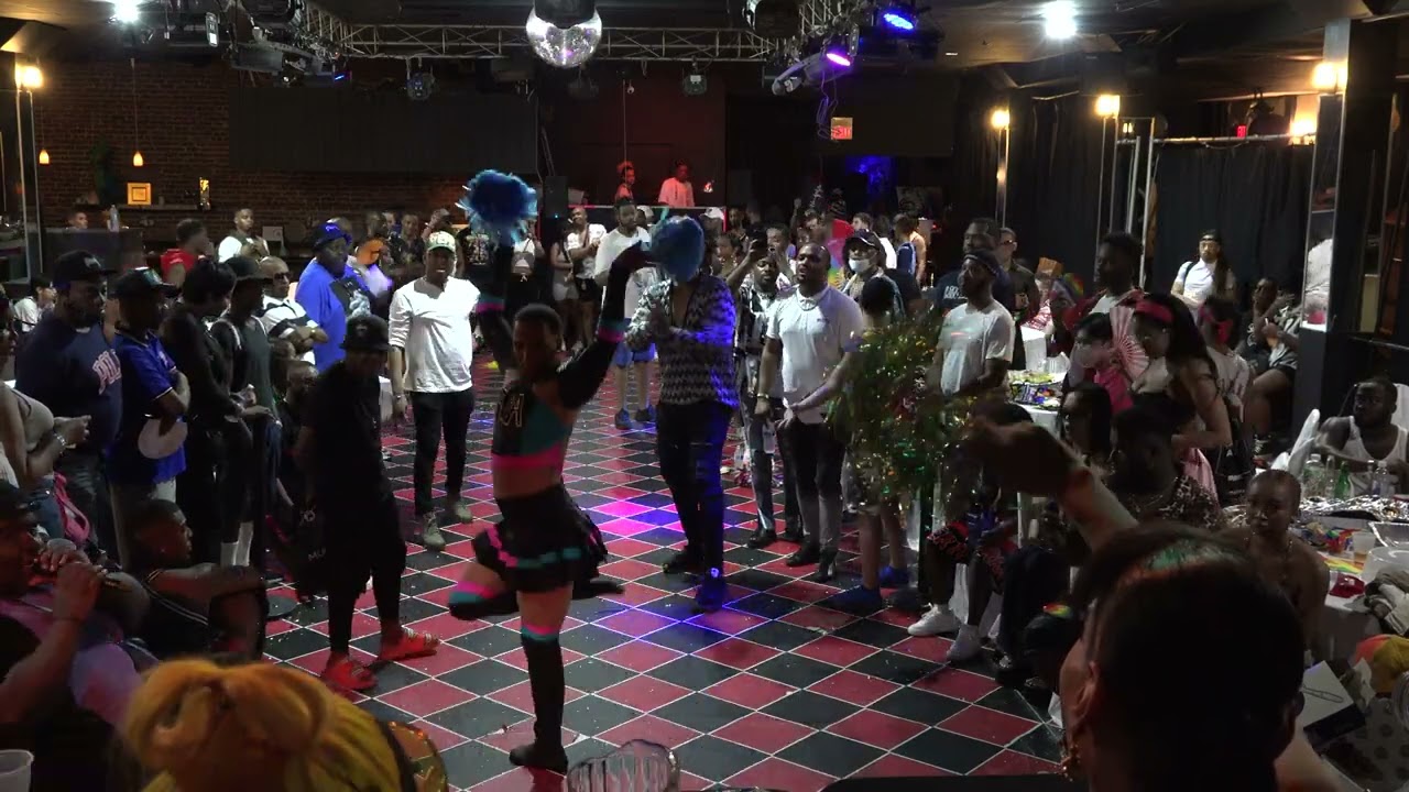 BQ Vogue Fem Soft & C*NT $3K @ Back to The Basic Ball 2022 Part 1