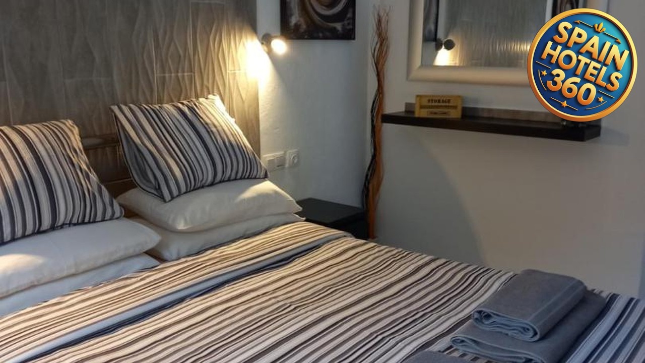 Caleta Holiday Bungalow | Fuerteventura, Spain | Hotel Review 🏩