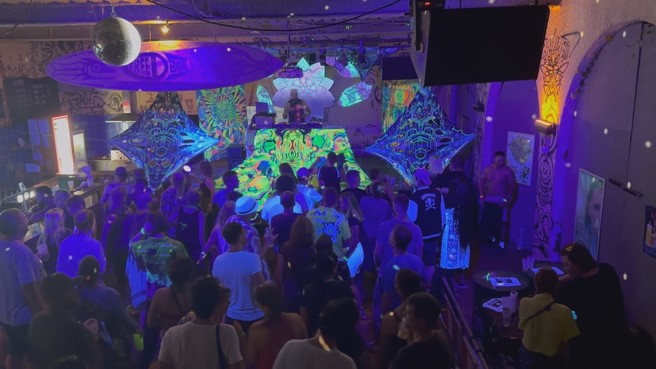 Ml&eacute;kojedy - Psytrance on the Beach - Gondar djset microvideo