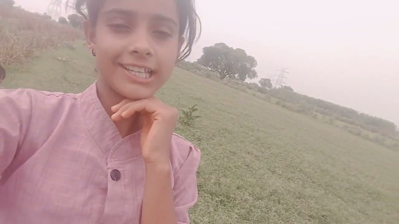 देखो हमारे नियर काटने अपनी भैंसों के लिए बने रहिए हमारी न्यू ब्लॉक में आपको दिखाएं 🙏&hearts;️