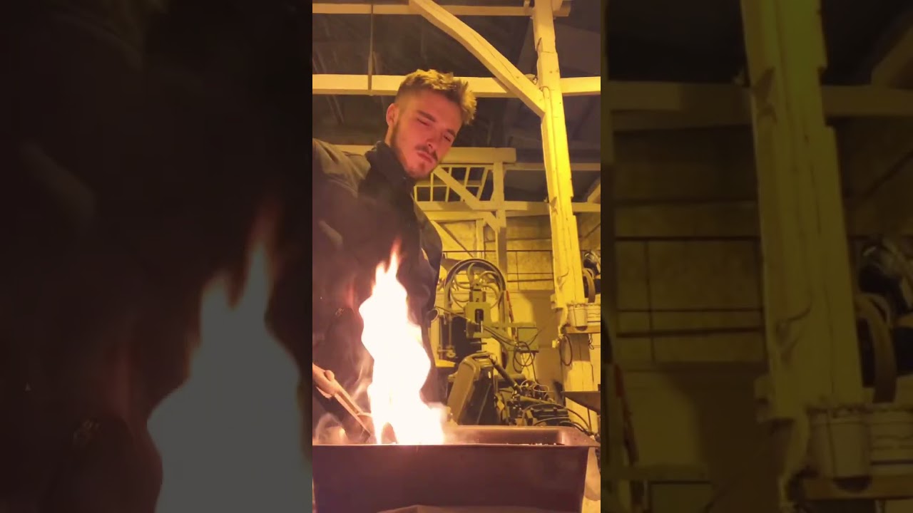 Trempe #asmr #asmrsounds #forgedinfire #forge #knife #blacksmithing