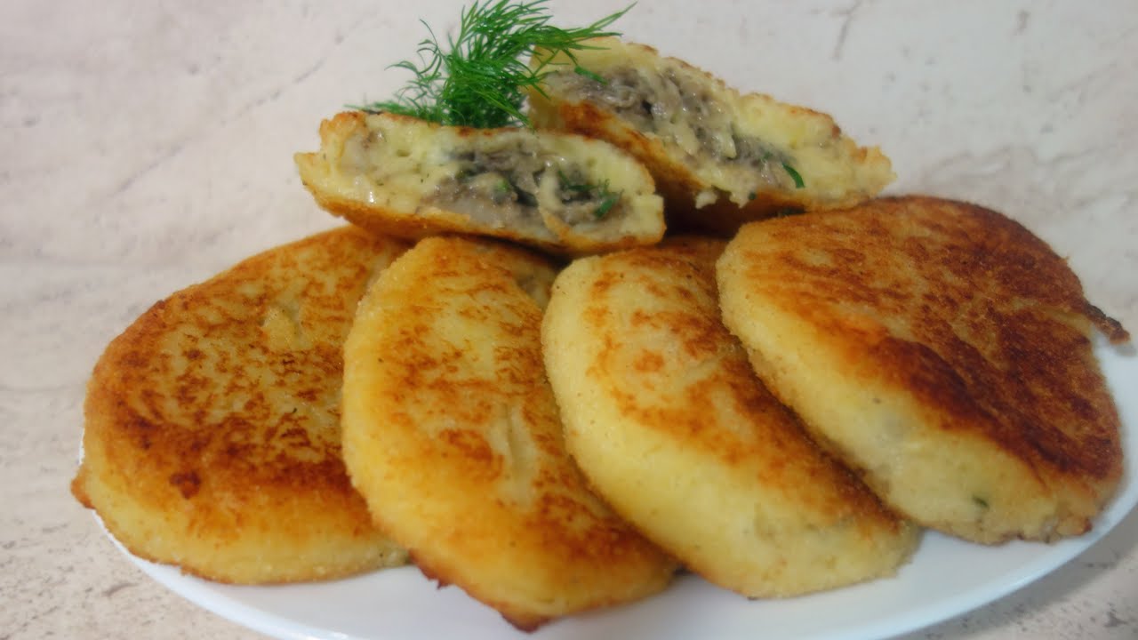 Kotlety ziemniaczane z pieczarkami. Przepis jak zrobić szybkie i tanie danie obiadowe
