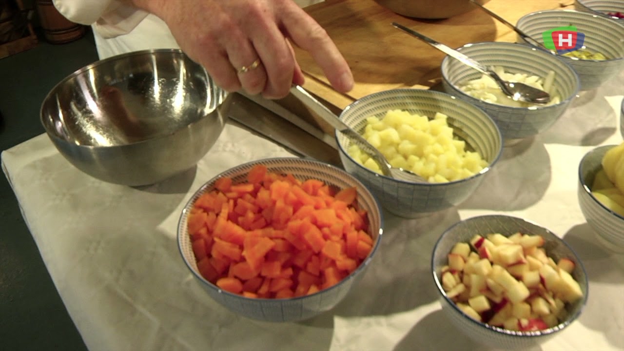 210330 PAASKE Deilig sildesalat