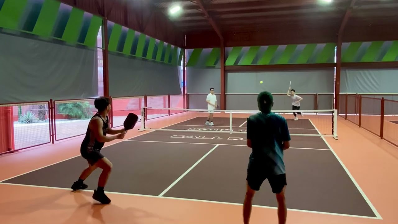 Tú-tần vs Long-giáp