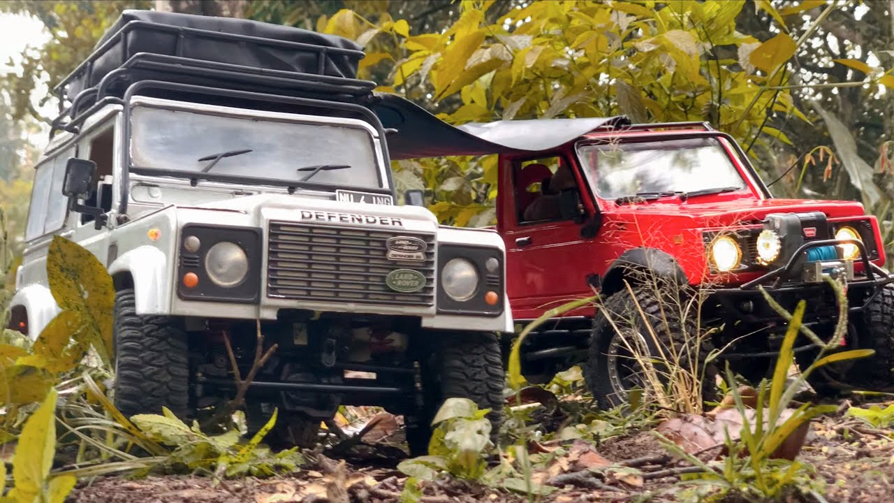 RC Cars Land Rover Defender D90 & Suzuki Katana | MN86KS Axial SCX 10
