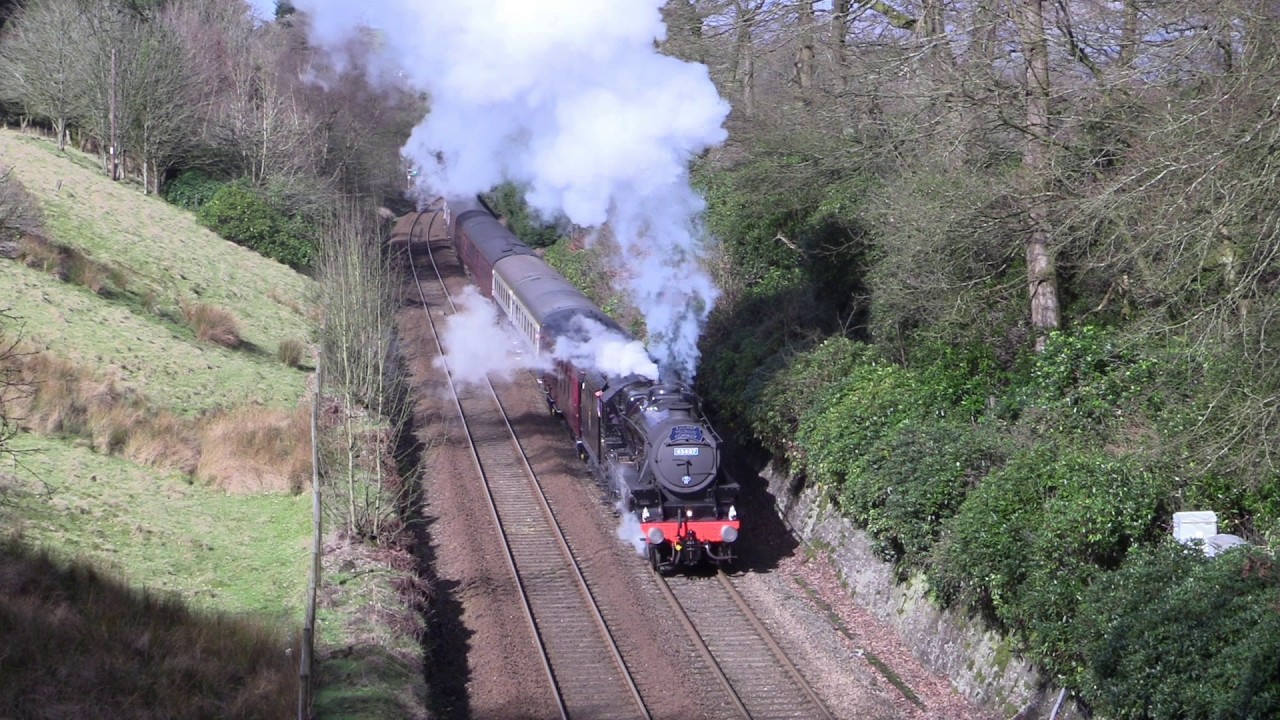 Drama on Copy Pit as 45407 Comes to a Stand on the Buxton Spa Express 14/3/26.