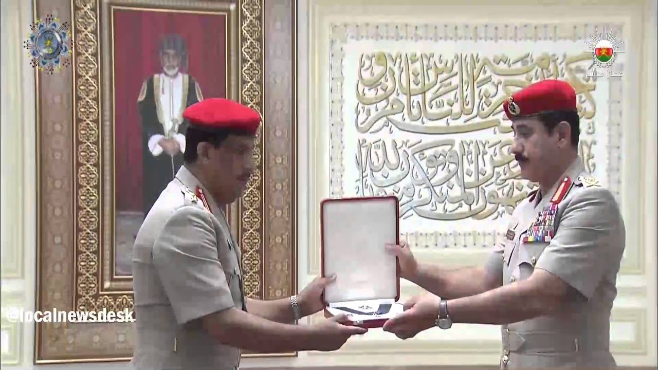 جلالة السلطان المعظم ينعم بعدد من الأوسمة العسكرية على بعض القادة وكبار الضباط