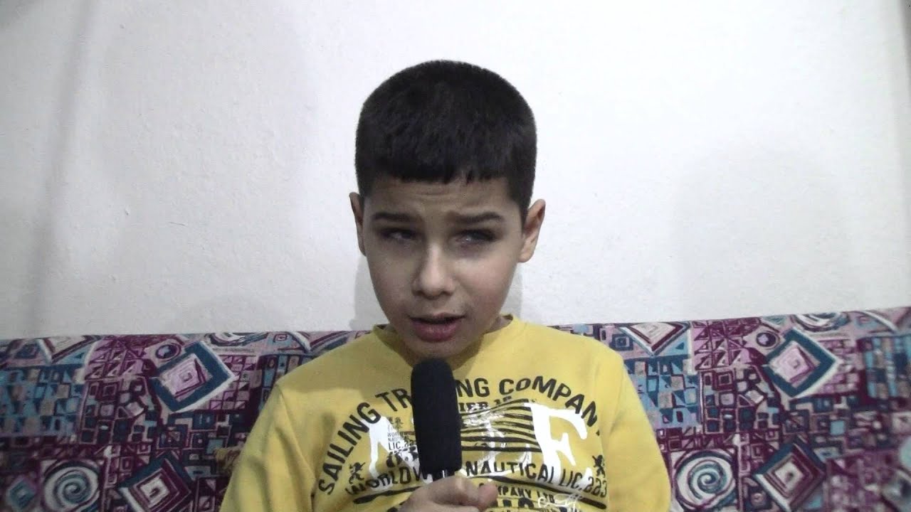 AHMET UZUNOĞLU MİNİK MİNİK ADIMLAR