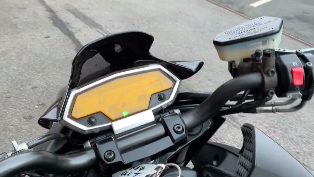 KAWASAKI Z1000 BLACK 2015 64 REG 16,716 MILES, YOSHIMURA EXHAUST #19405