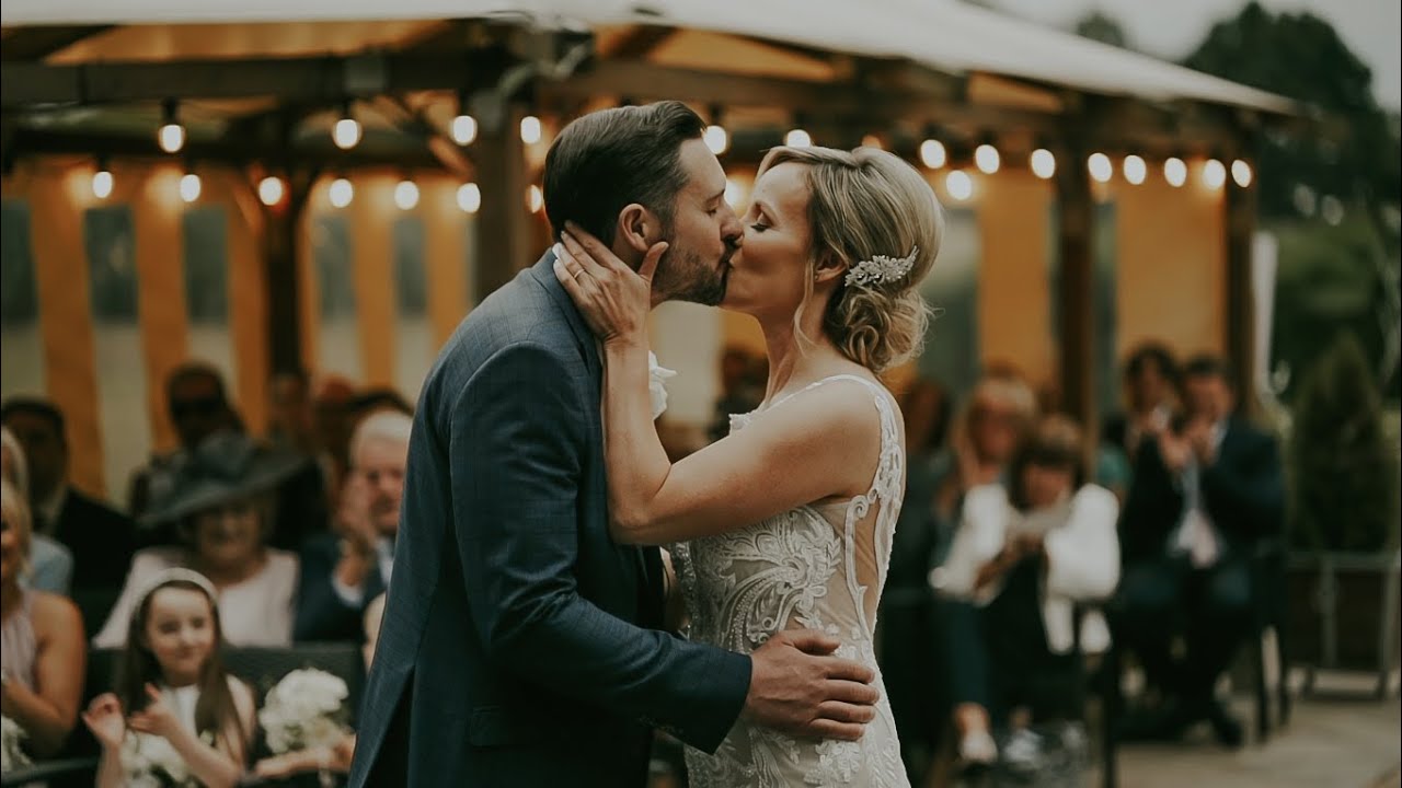 Mr & Mrs Shore's Wedding, Hogarths Stone Manor, Kidderminster