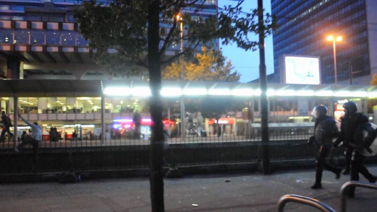 Manchester Riots Tuesday 9th August 2011 HD