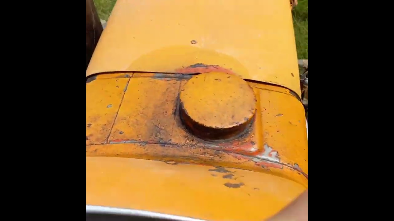 Prezentare tractor Renault Super 7, motor Perkins