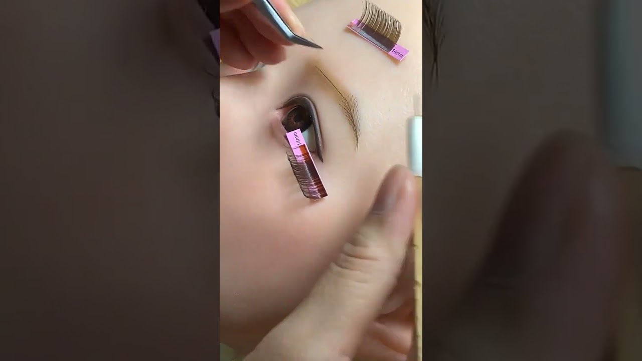 Eyebrow implant process. #doll making#silicone doll#custom doll#doll factory#dolls#sex doll#robot
