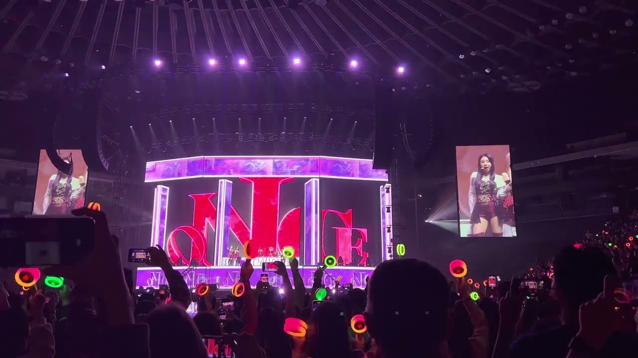 220218 TWICE 4th WORLD TOUR 2022 OAKLAND, INTRO 