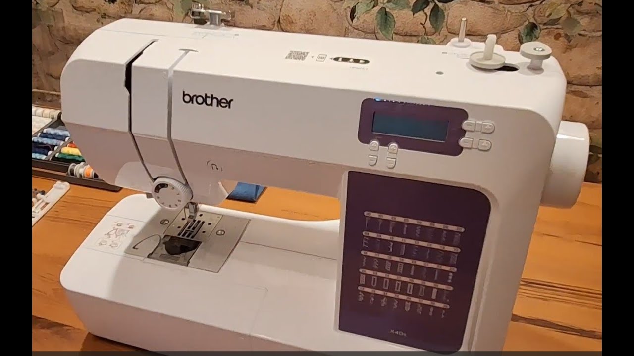 W 23 - Mașina de cusut ”Brother X40s”
