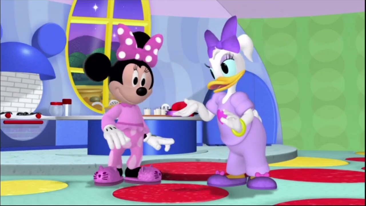 Minnie’s Pajama Party Clips… cause I feel board