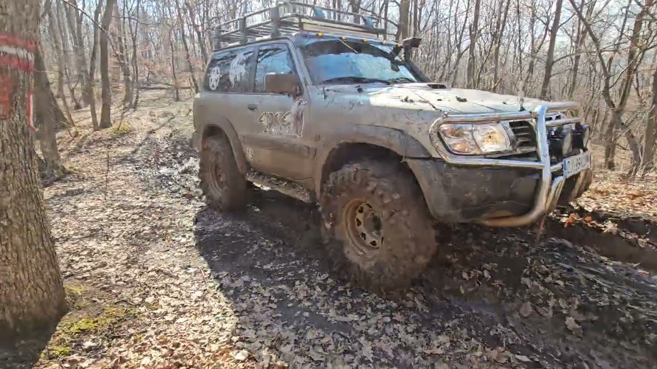 Aventura continua partea 2 Patrol Galloper Pajero in deep mudd⛔️