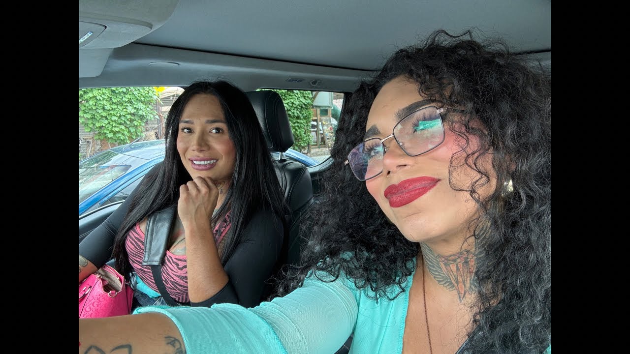 Kary Torres Oficial está en vivo Buenas tardes Kary Pao