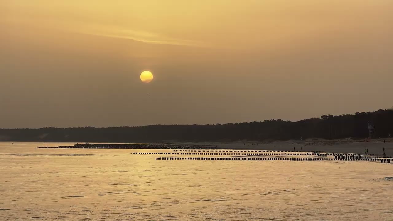 Ustka – wschód słońca nad Bałtykiem | Szum morza i mewy (relaks)