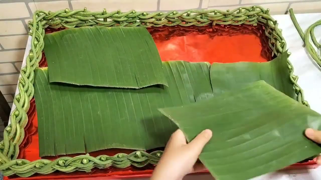 Kak sdelat' lepestki tumpenga iz dlinnykh bobov || Tampa Tumpeng syuzhet