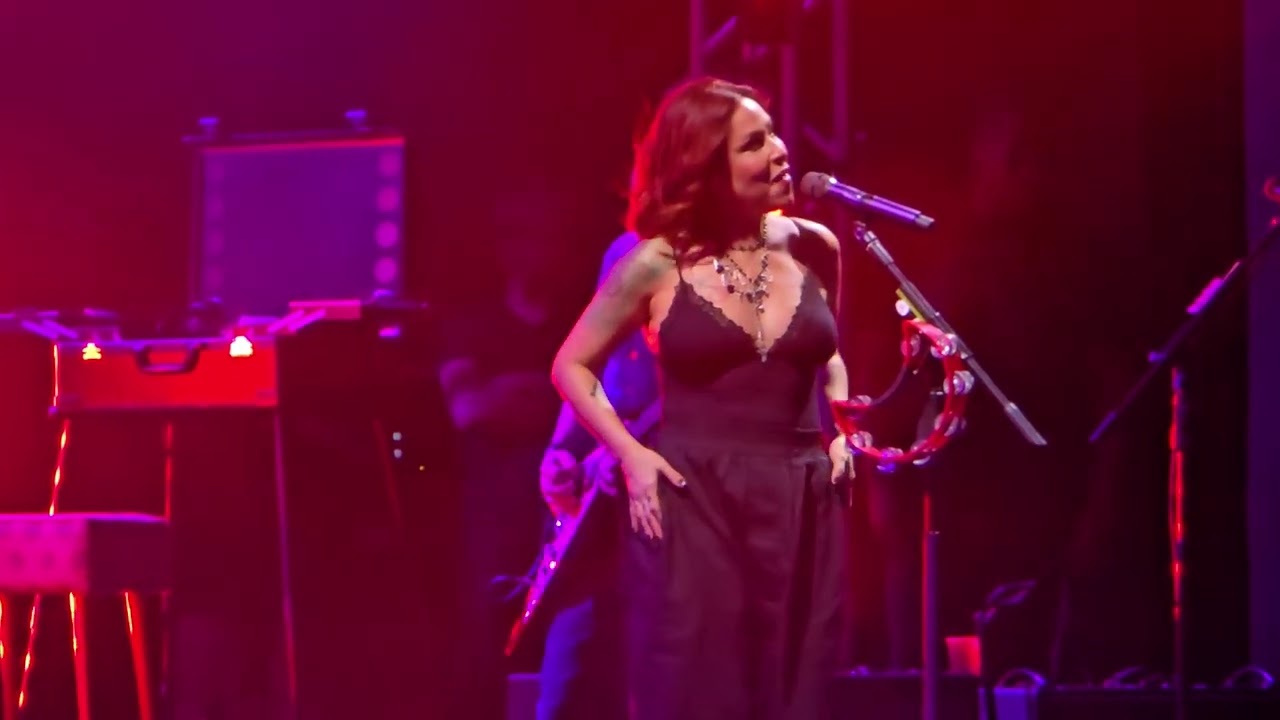 Pitty - Na sua estante - ao vivo em São José dos Campos/SP - 30/03/2025