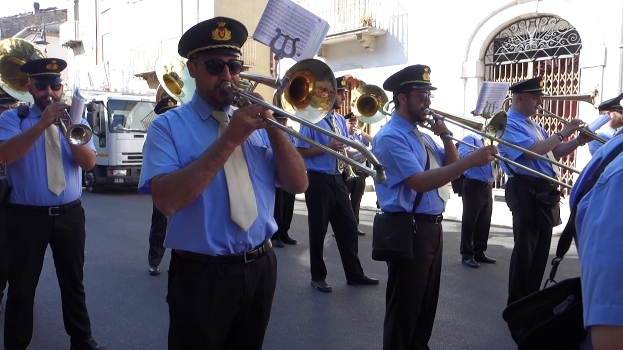 Montagano 2017 -Festa  di San Antonio - la banda musicale  Citta' di Nardo' esegue Casellesina