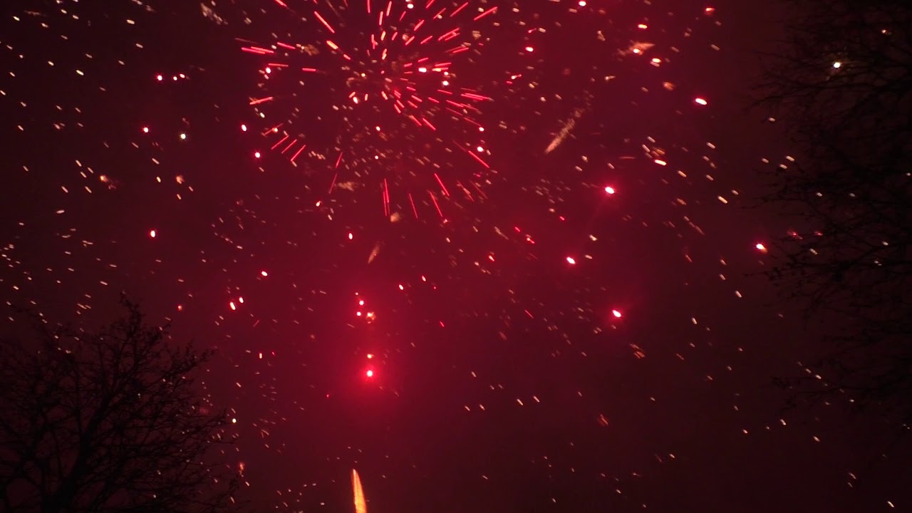 code red vuurwerktotaal 144 schoten straatvideo 2020
