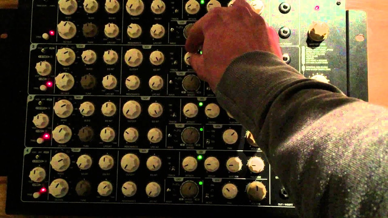 Vermona PERfourMER MKII polyphony