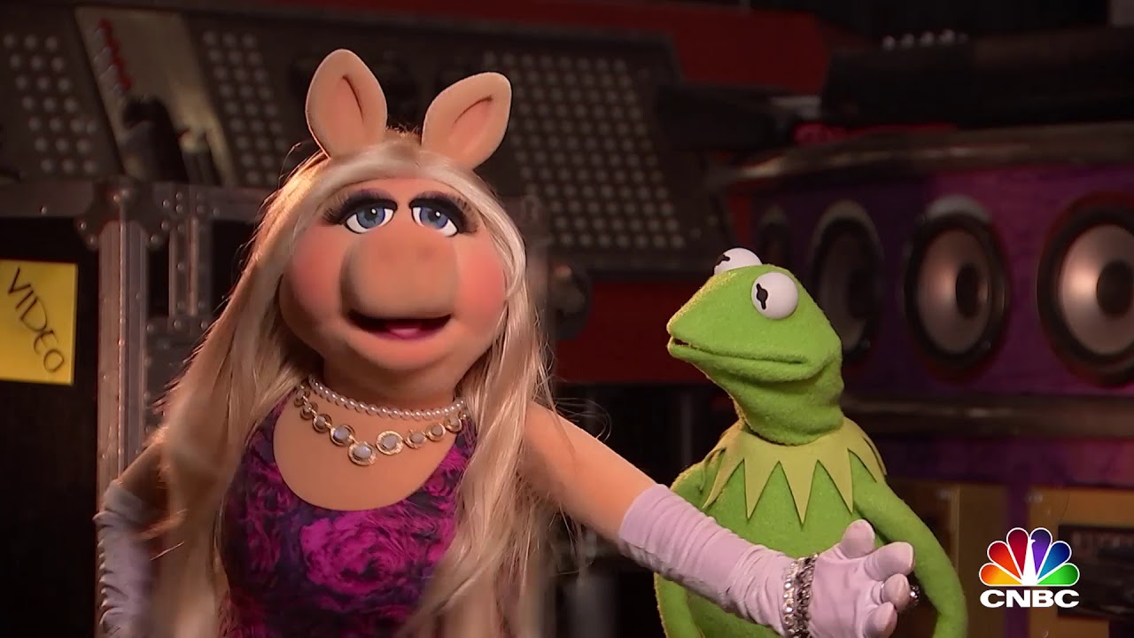 Miss Piggy and Kermit are in London this week | Squawk Box Europe